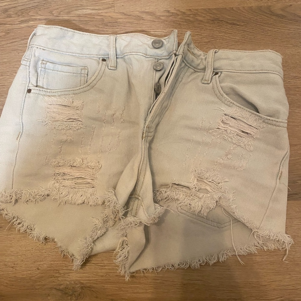 Shorts - Picture 2 of 2